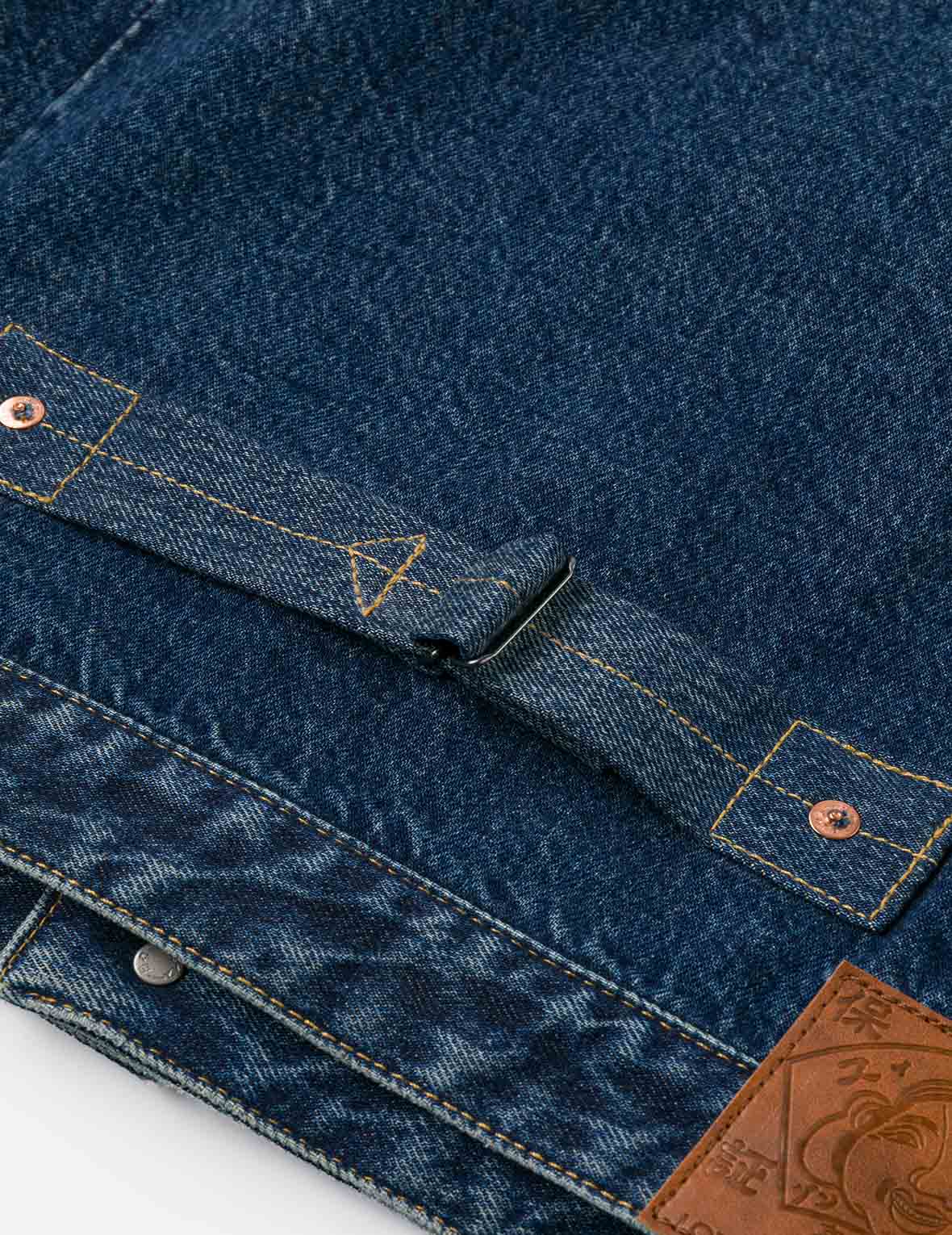 海鷗印花與破損商標布貼刺繡寬版休閒牛仔外套