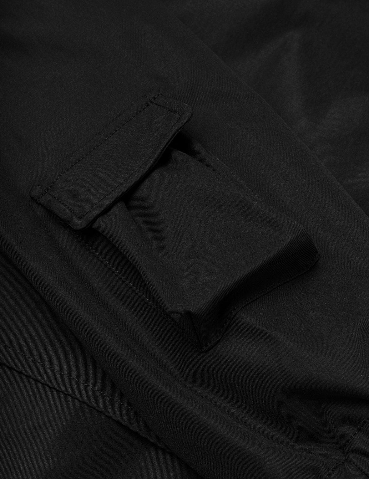 多口袋常規版型可拆卸連帽戶外外套