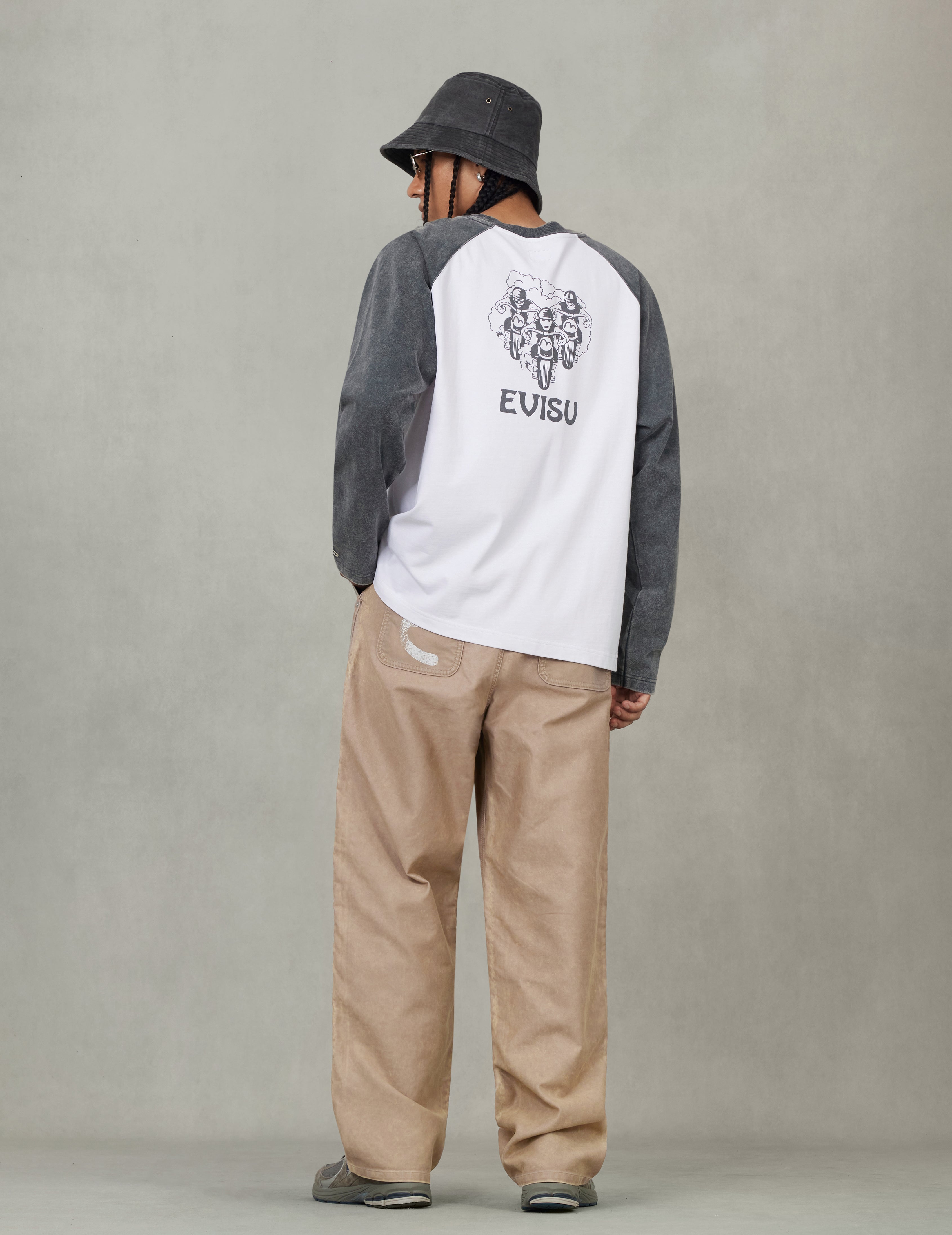 Seagull Print and Multi-Pocket Regular Fit Cargo Pants
