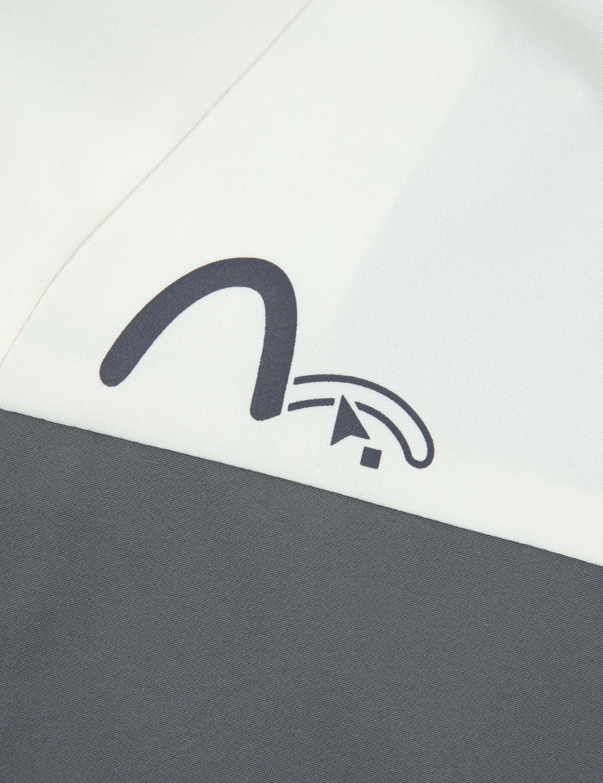 Logo印花撞色防風夾克