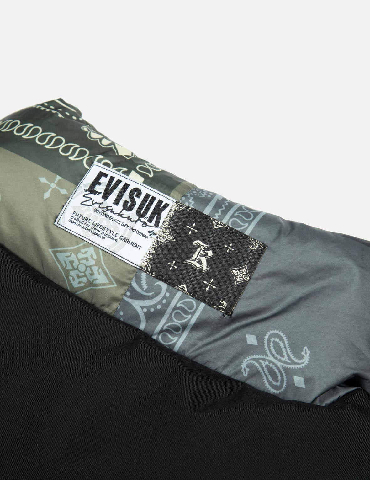 Multi Pattern with 3D Logo Embroidery Relax Fit Down Jacket