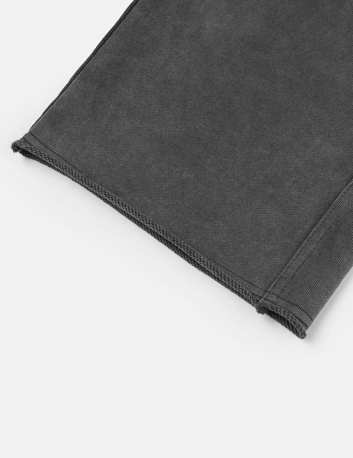 EVISUKURO E刺繡破損寬版運動褲