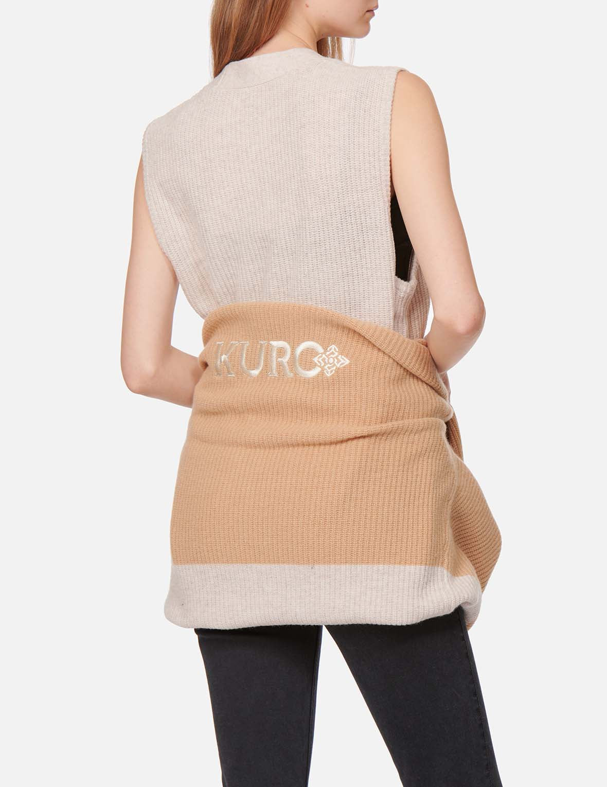 標誌刺繡兩件套針織開衫