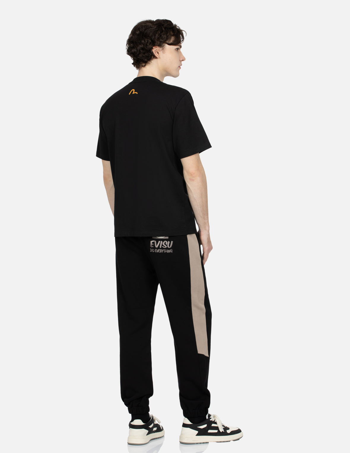 Kumadori Daruma Print Regular Fit T-shirt