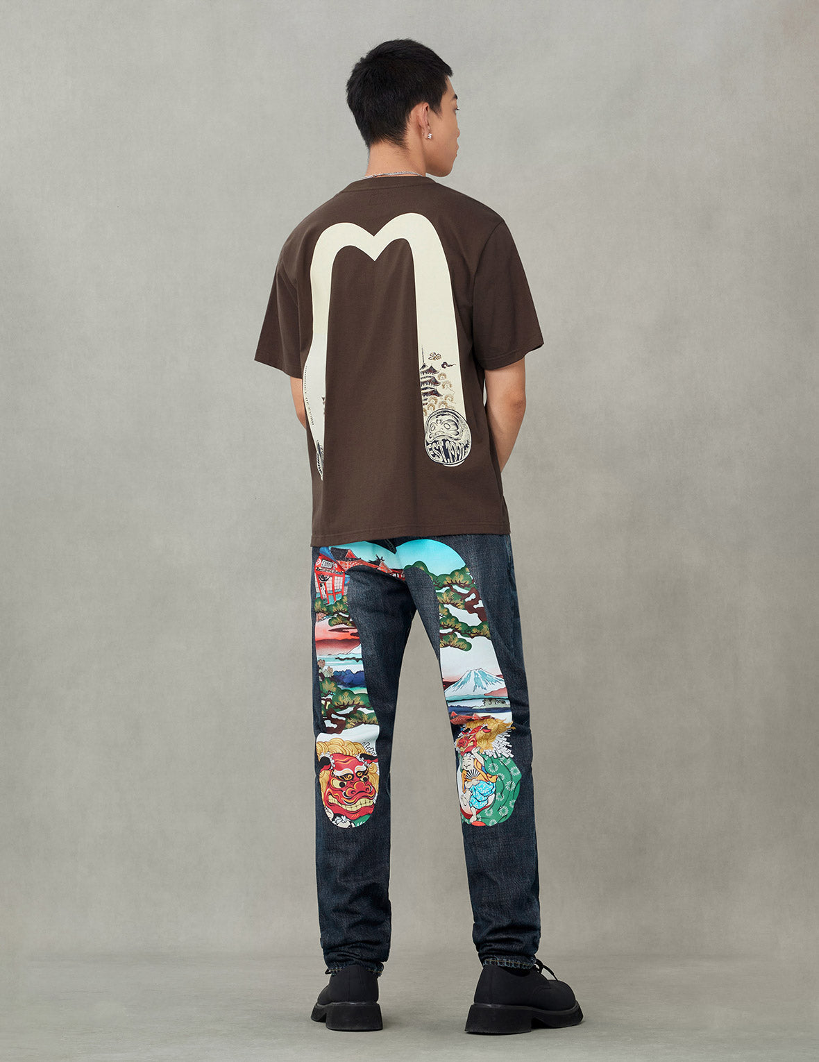 Wheel of Wisdom and Daruma Daicock Print Regular Fit T-Shirt
