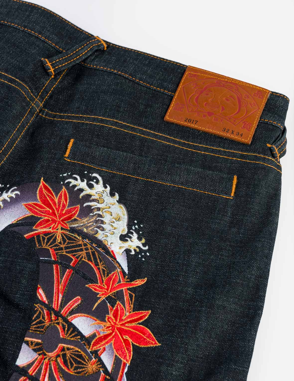 秋日主題刺繡大M錐形牛仔褲 #2017