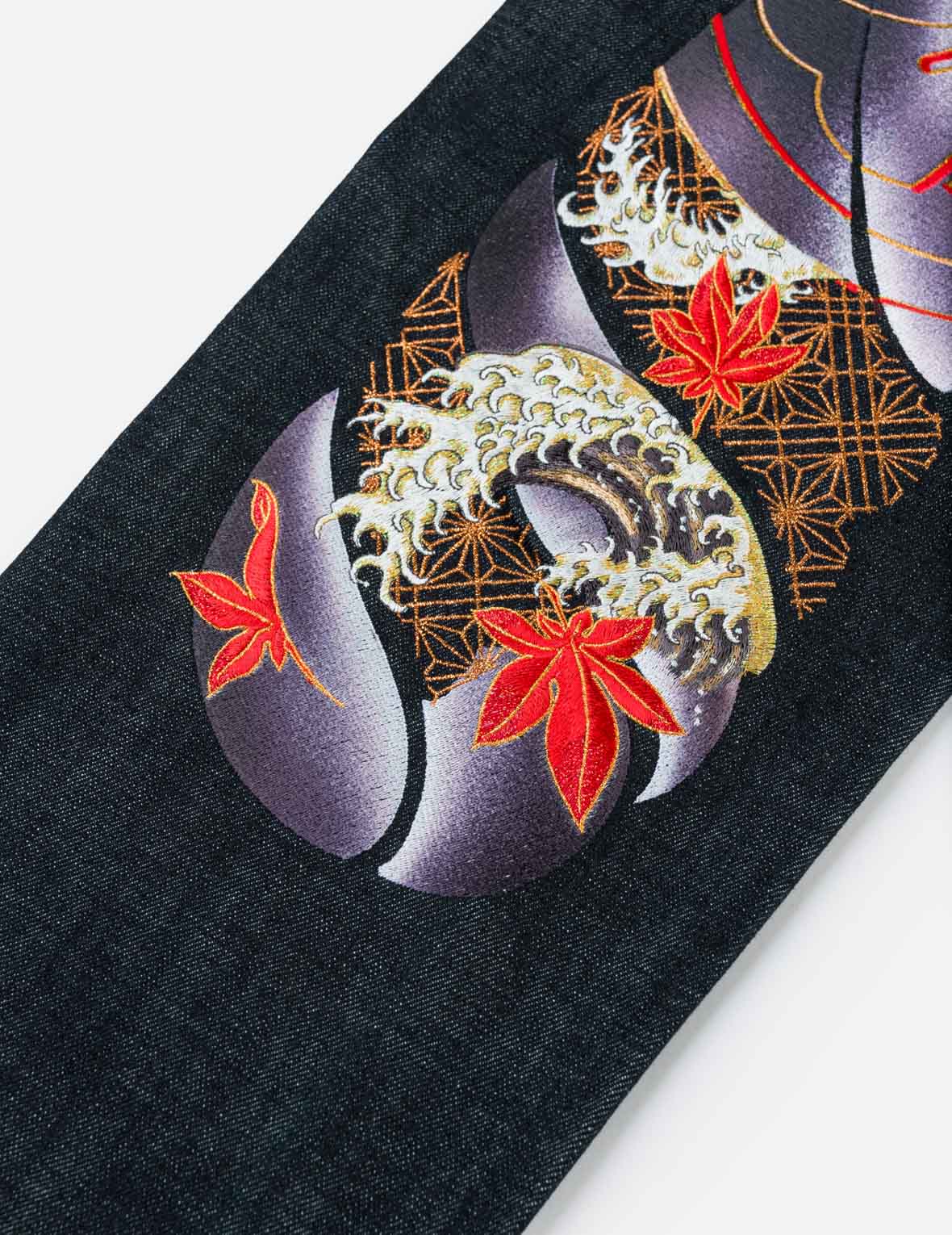 秋日主題刺繡大M錐形牛仔褲 #2017