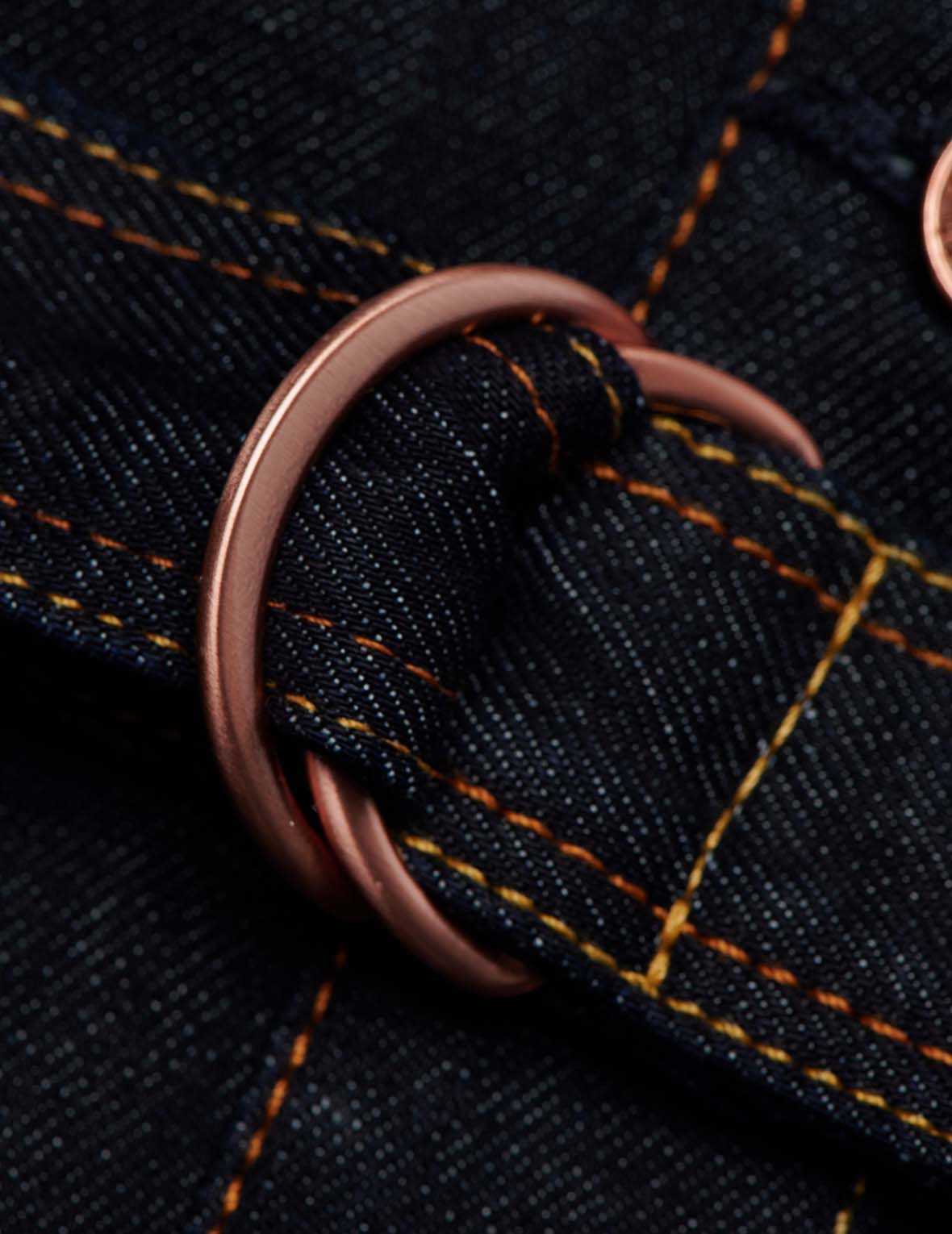 商標刺繡牛仔連衣裙