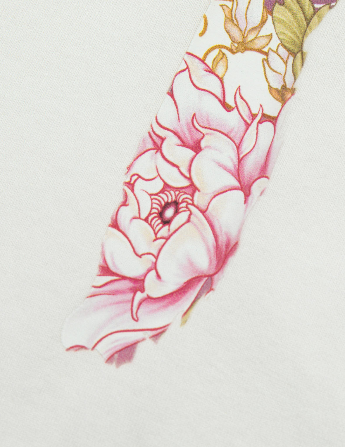 Goldfish and Floral Flow Brushstroke Daicock Print Boyfriend T-shirt