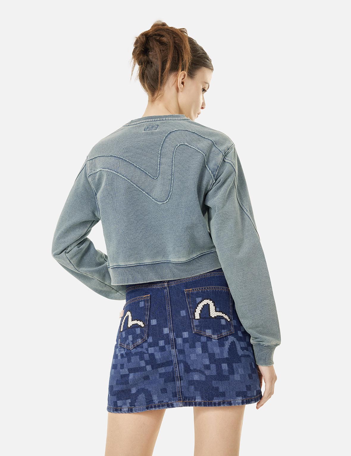 Distressed Appliqué Embroidery Washed Fashion Fit Cropped Sweatshirt