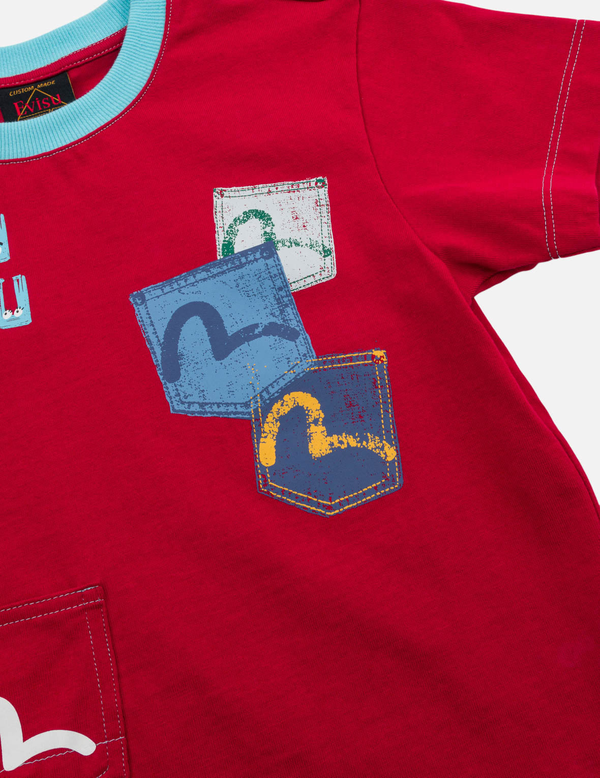 Seagull Multi-Pocket Short-Sleeve T-Shirt