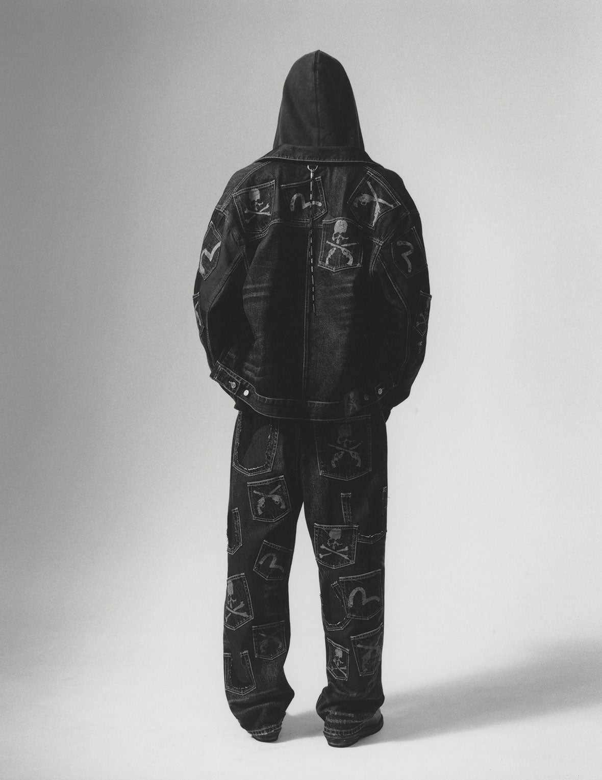 EVISU x mastermind JAPAN x roarguns Washed Multi-Pocket Selvedge Denim Jeans