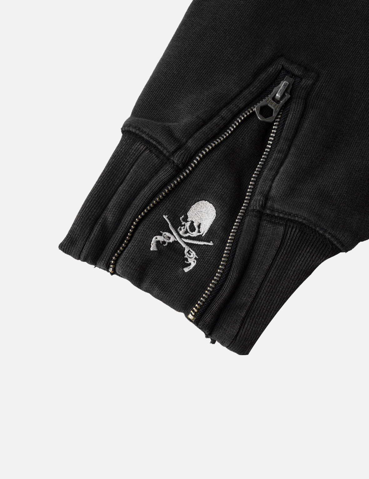 EVISU x mastermind JAPAN x roarguns 雙槍骷髏大M後加帽衛衣