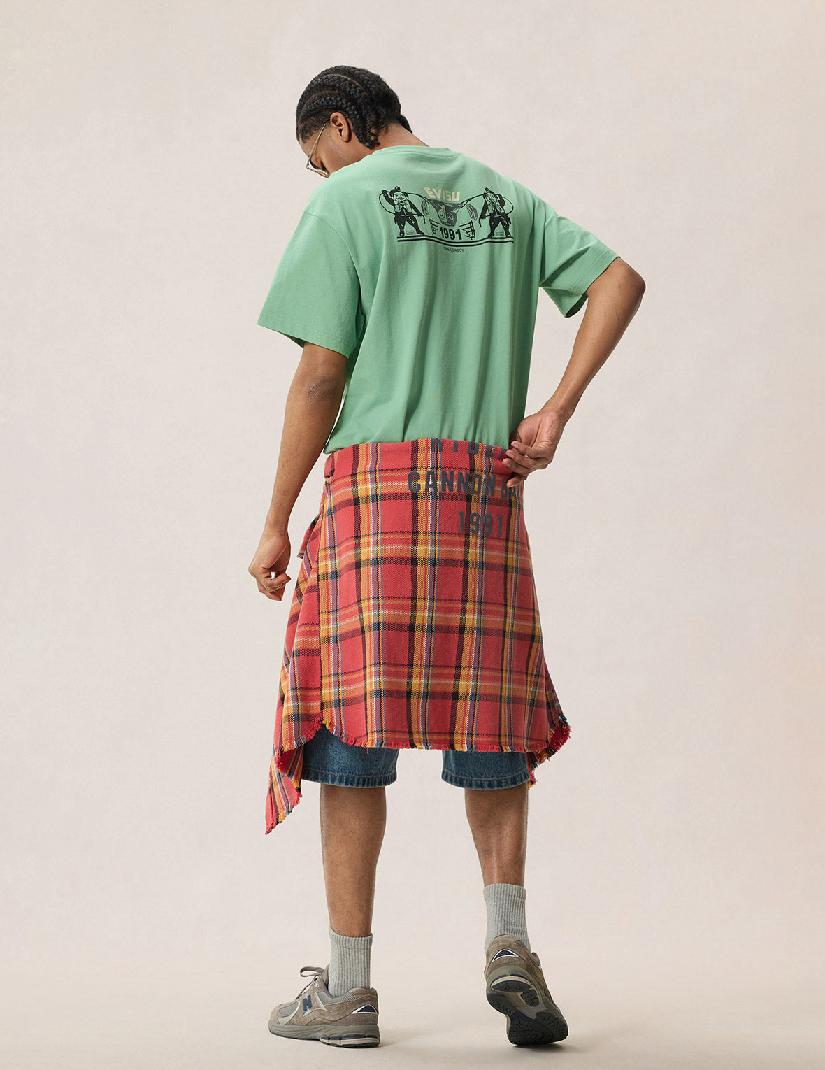 佛頭牛仔對戰圖案T恤