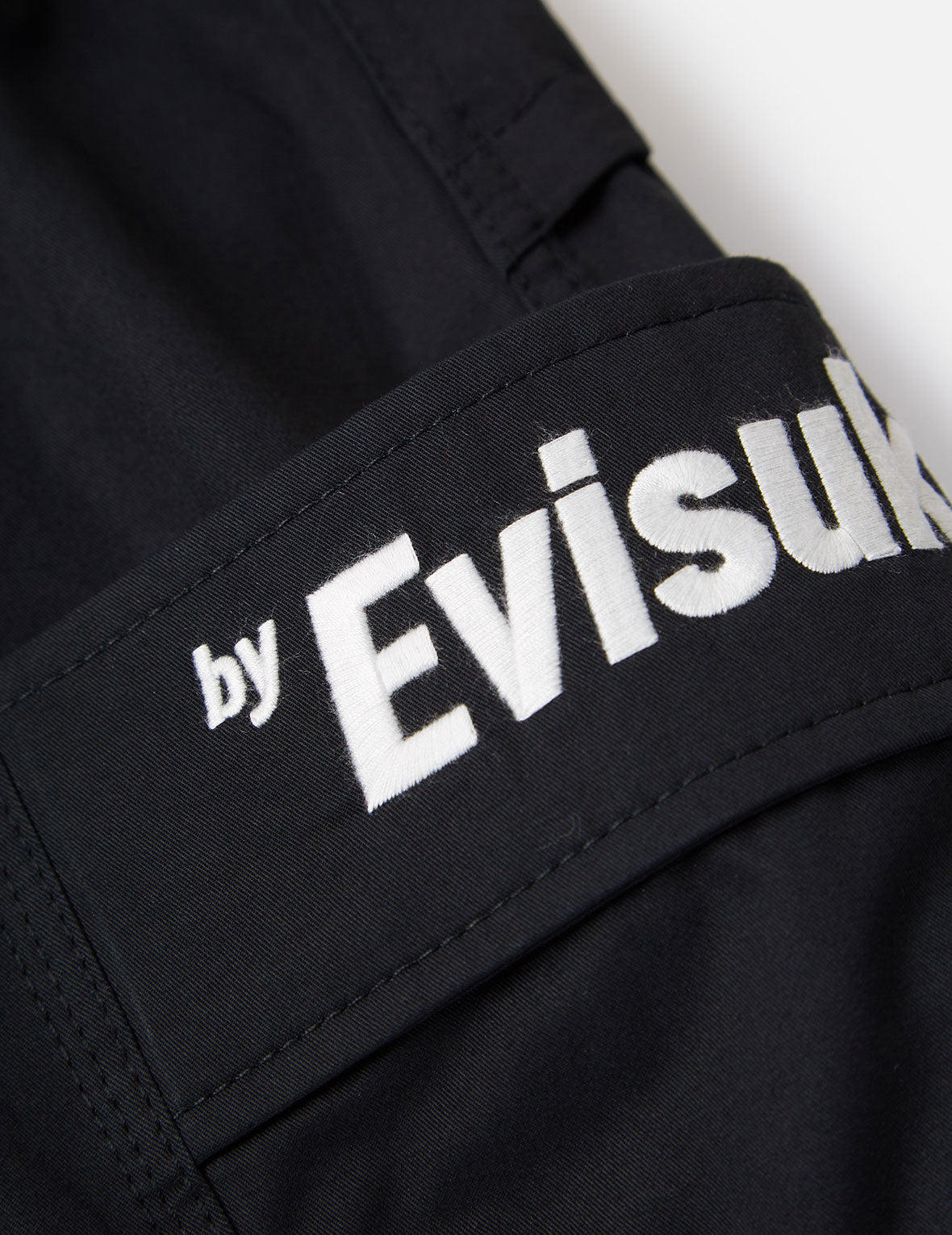Curved Panel Cargo Shorts