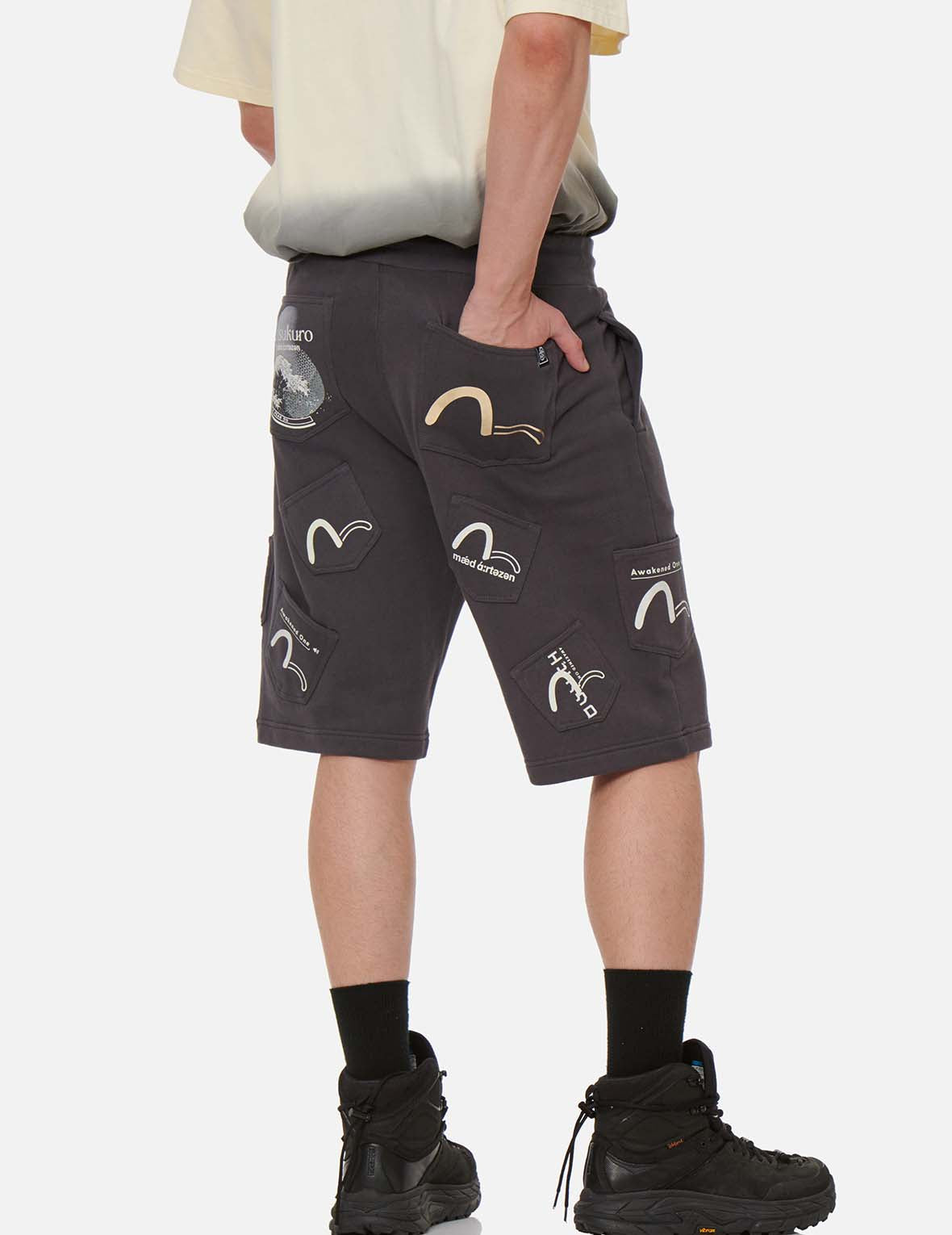 Seagull Print Pocket Sweat Shorts