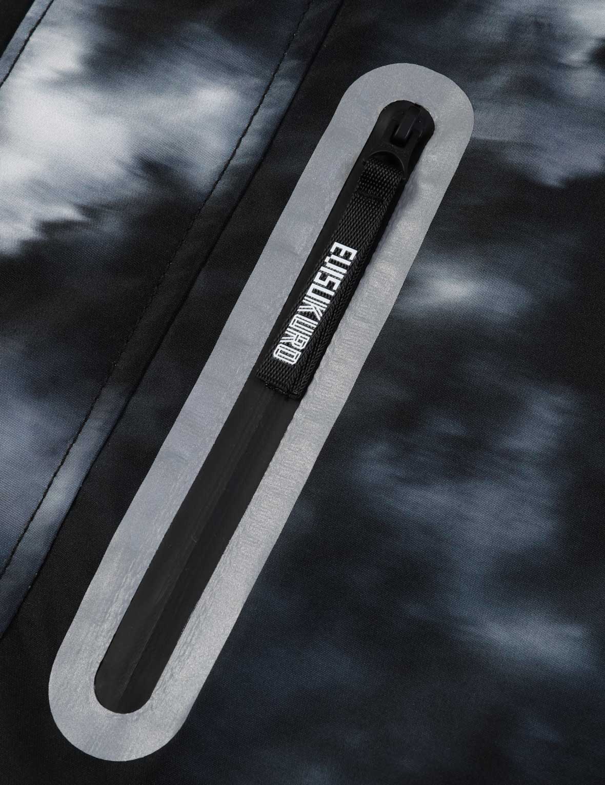 滿地數碼印花連帽防風外套