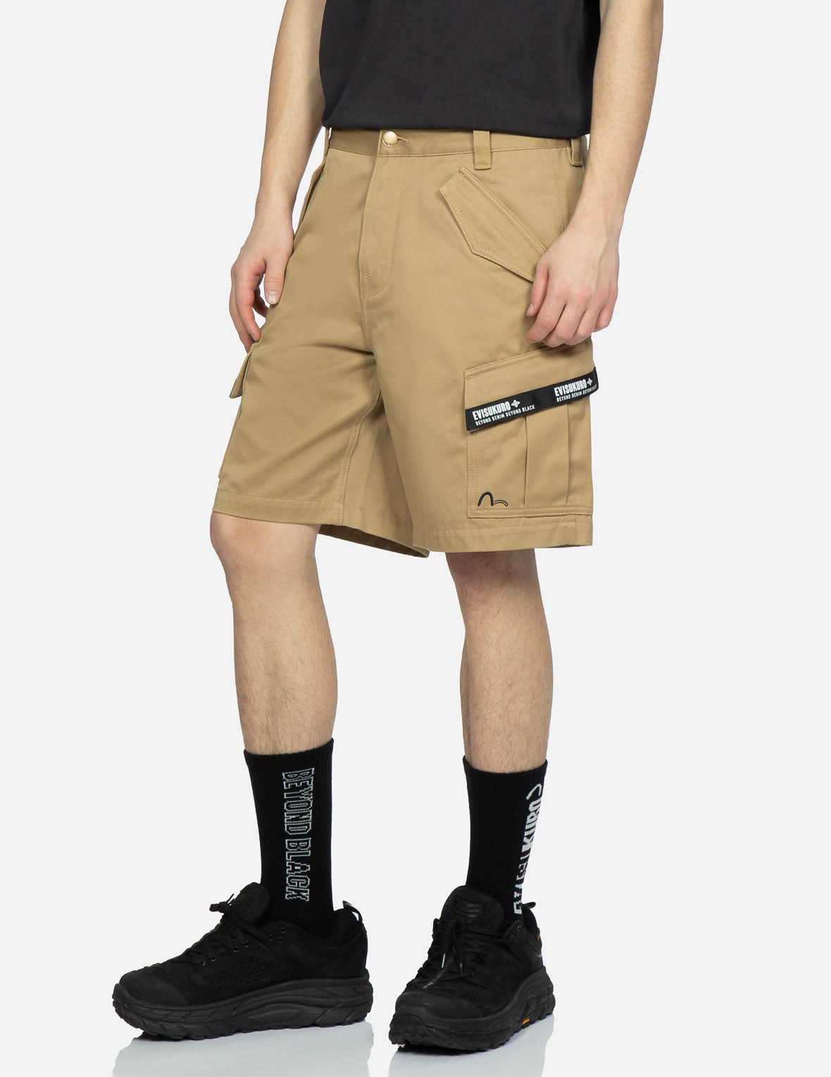 商標標籤貼佈工裝短褲