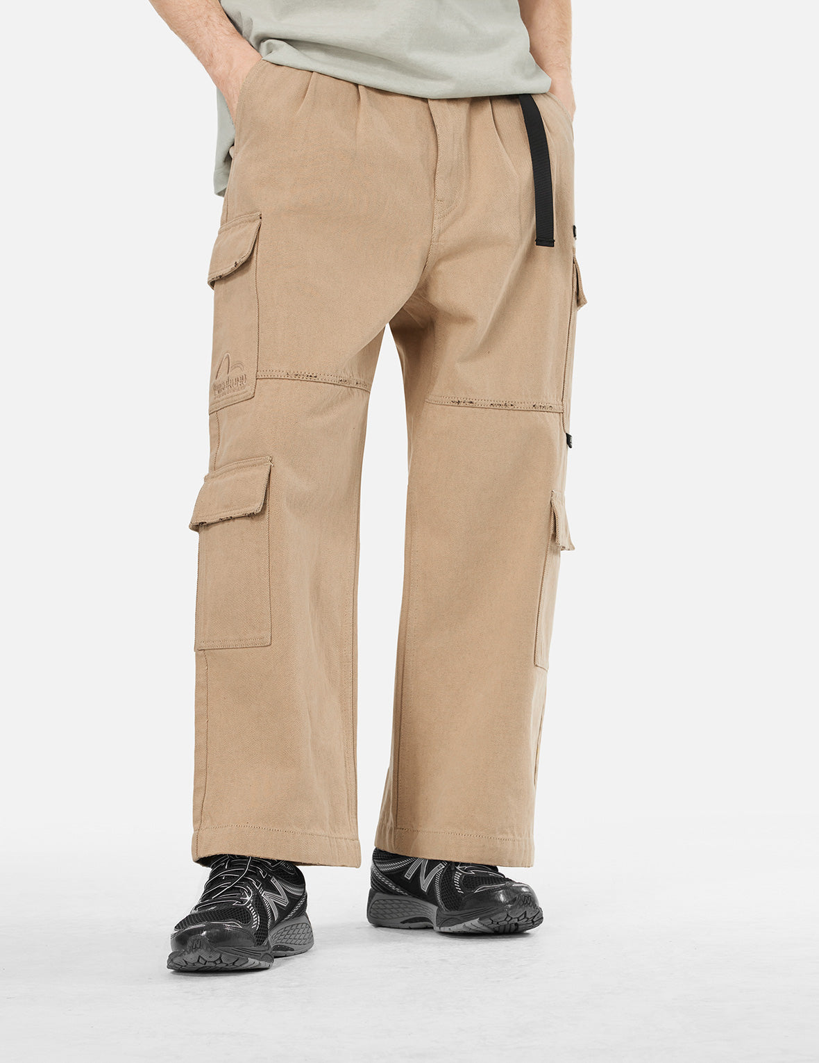 Two Tone Distressed Oversized Cargo Pants