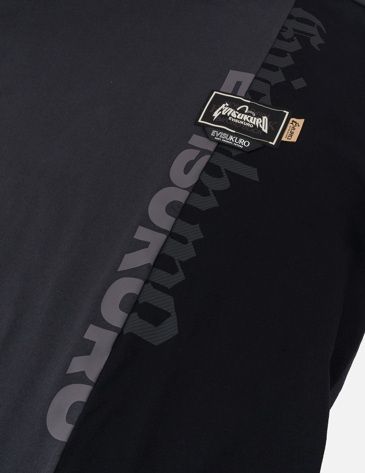 Panel design with Multi Labels Relax Fit T-Shirt