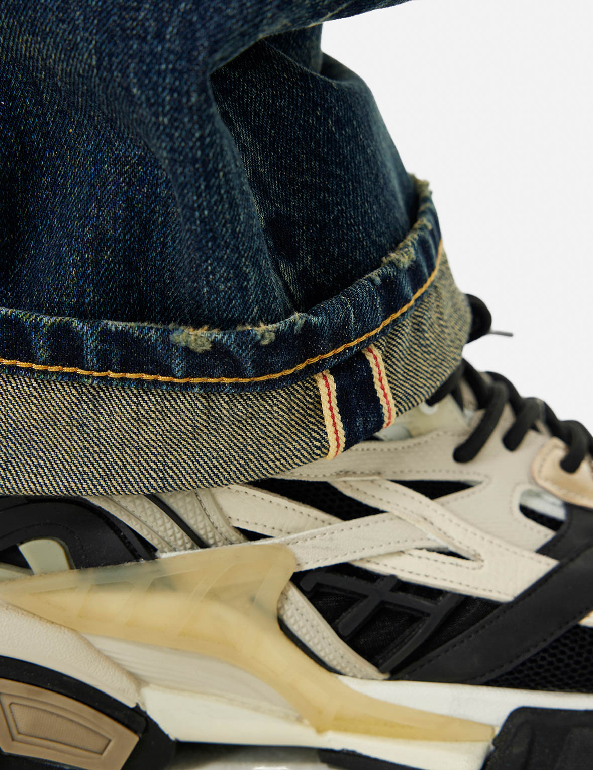 海鷗貼布刺繡水洗常規牛仔褲 #2000