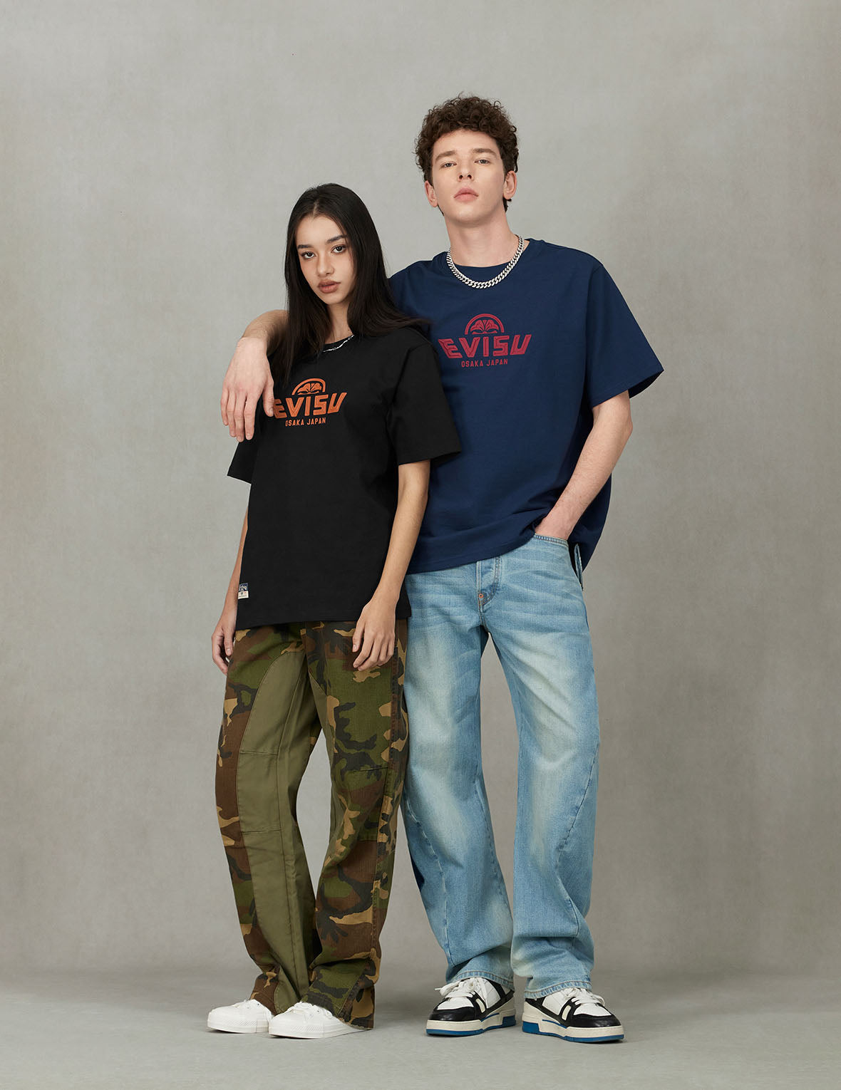 多口袋和海鷗印花立體版型牛仔褲