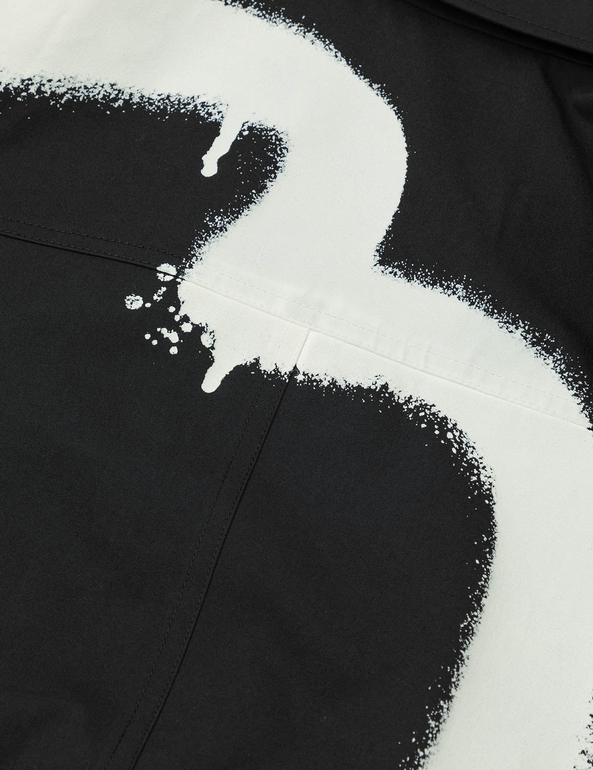 塗鴉大M印花寬鬆版型拉鍊外套