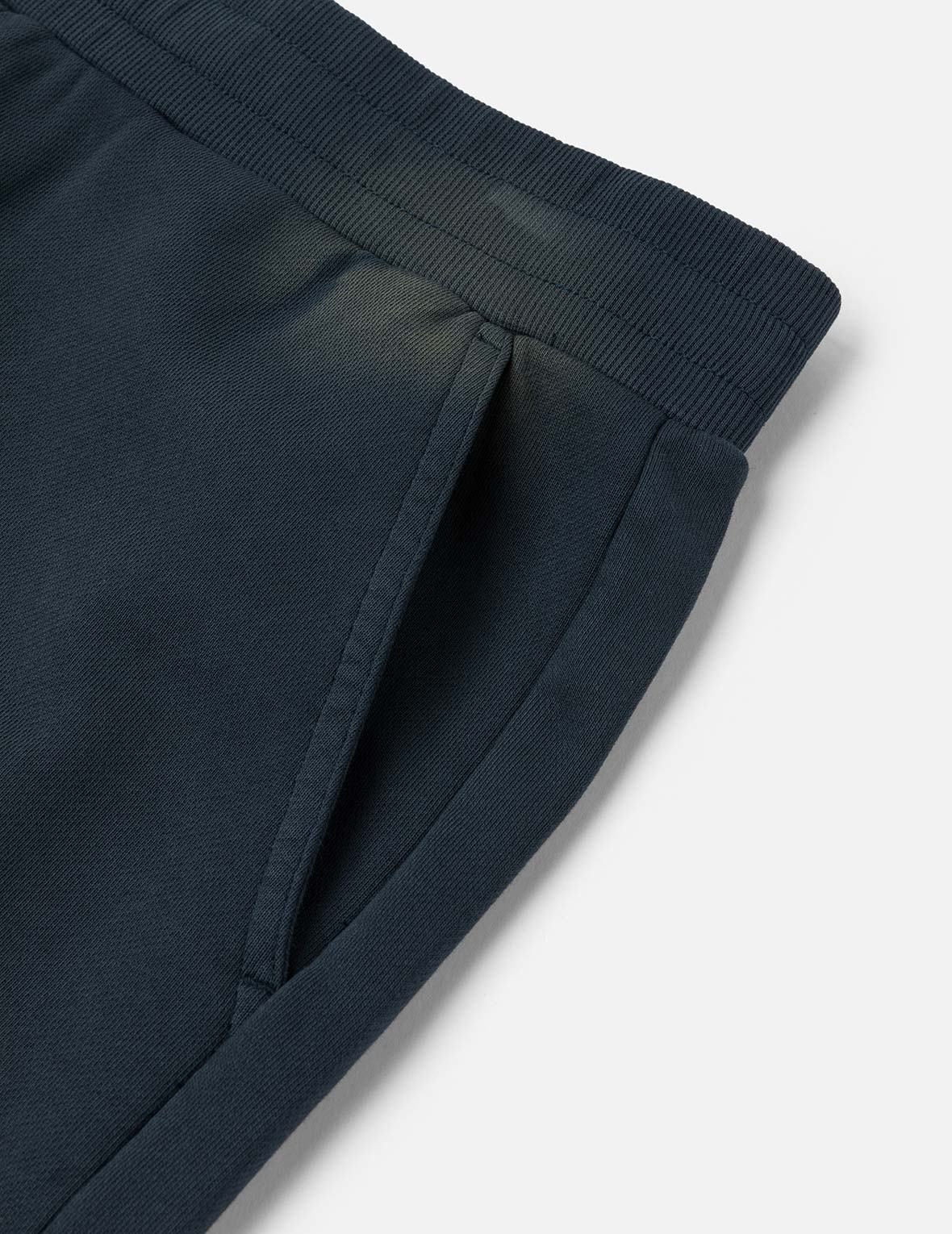 商標貼布繡時尚版型運動短褲