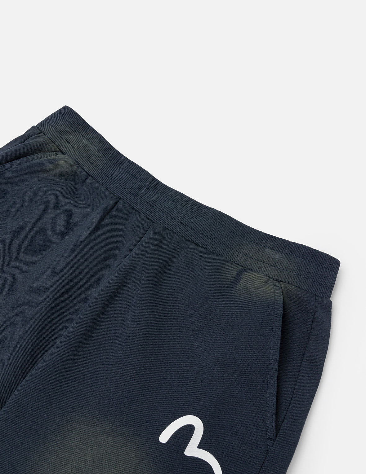 商標貼布繡時尚版型運動短褲