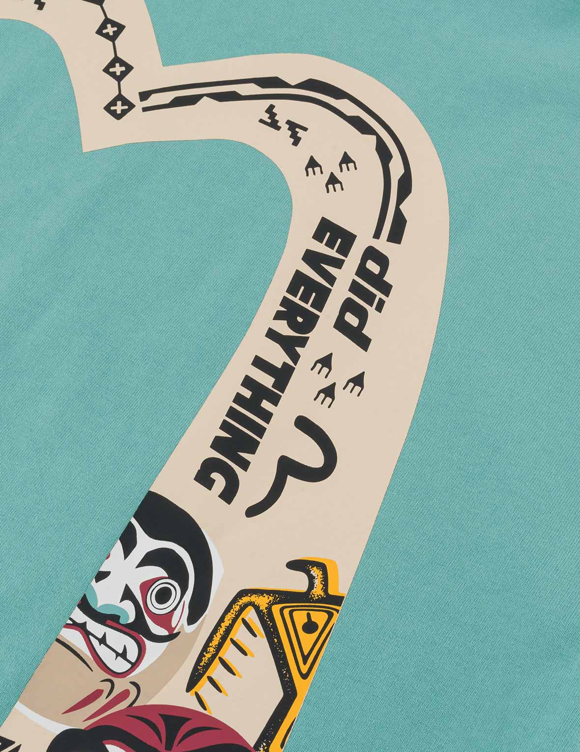 Slogan and Totem Daicock Print Relax Fit T-shirt