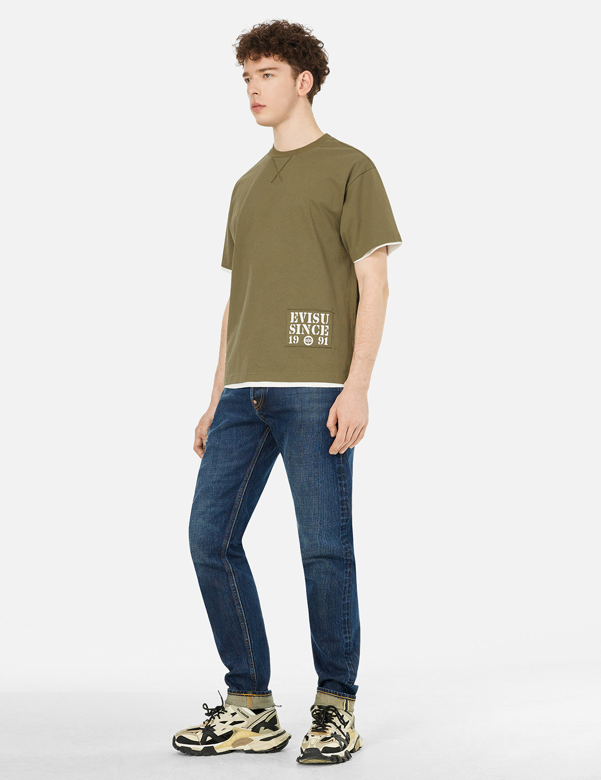 Daicock Stitched Embroidery Relax Fit T-shirt