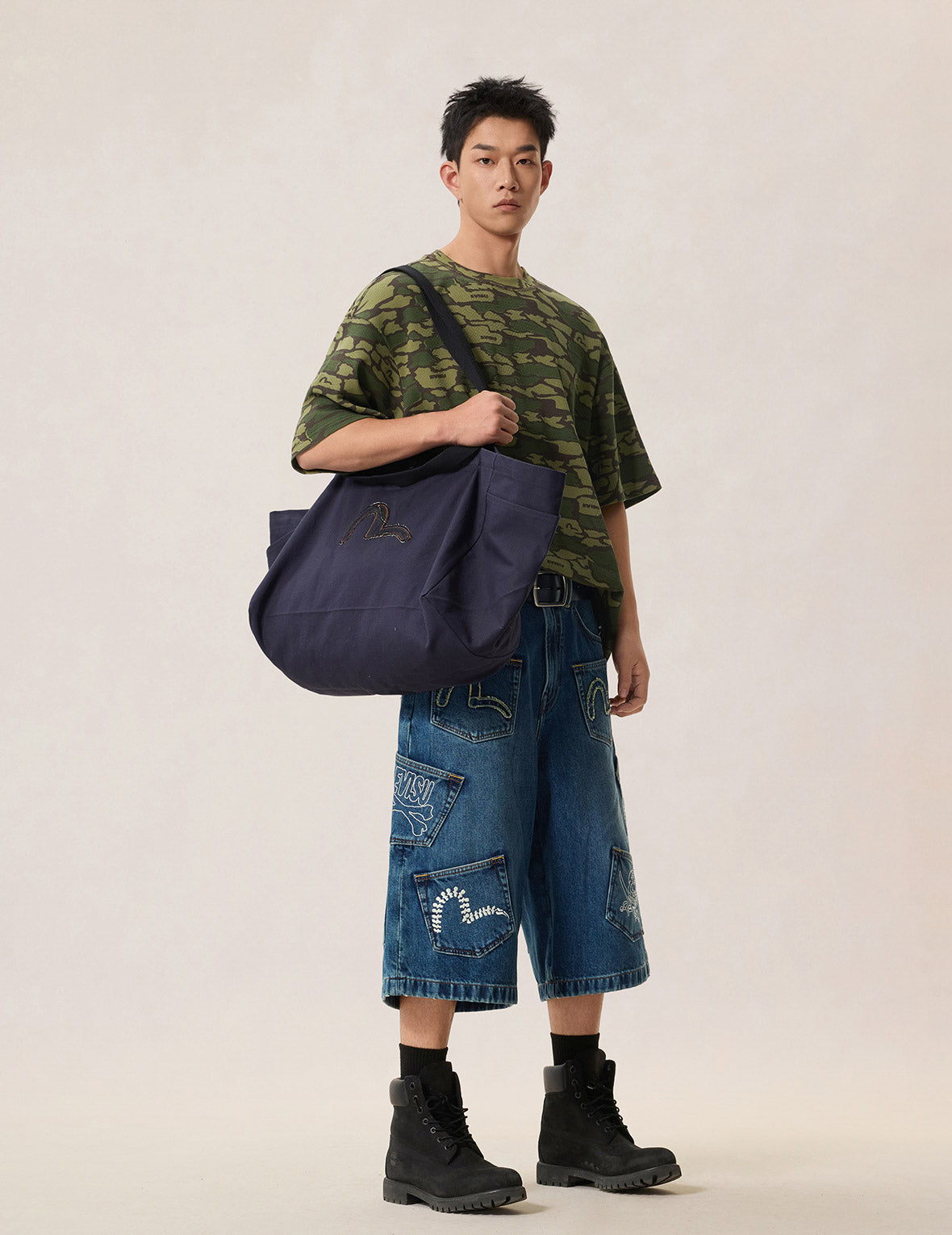 骷髏多口袋牛仔短褲