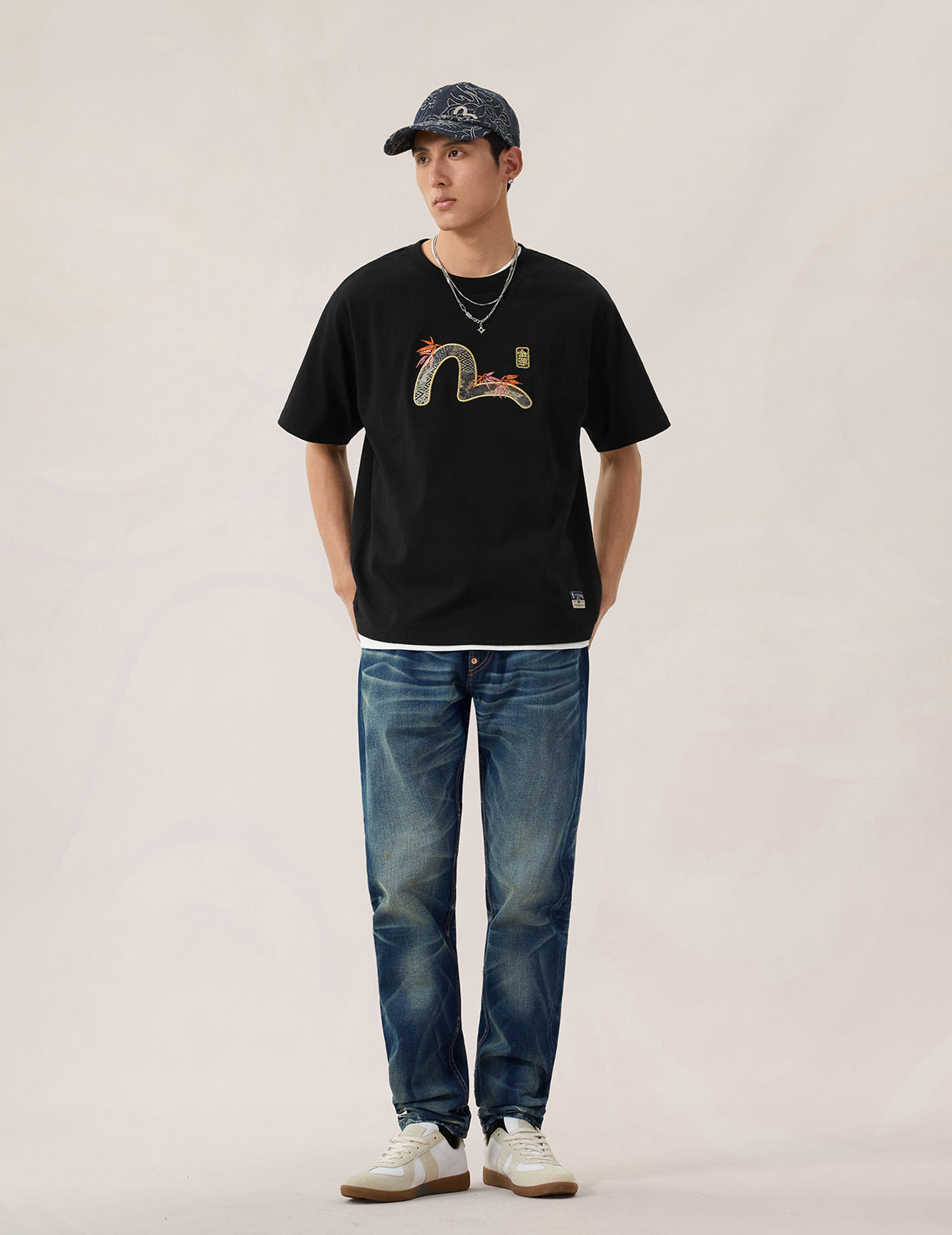 Brocade Patched Pocket Jeans #2017