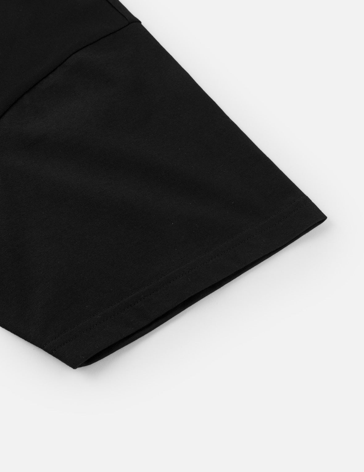 Godhead and Kite Daruma Kerchief Print T-shirt