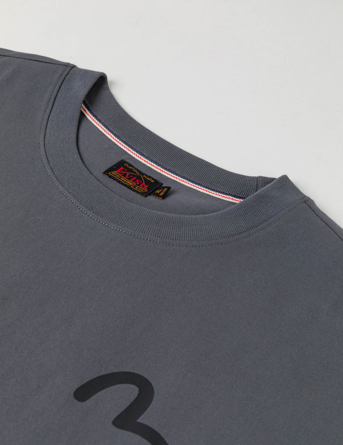 Godhead and Kite Daruma Kerchief Print T-shirt