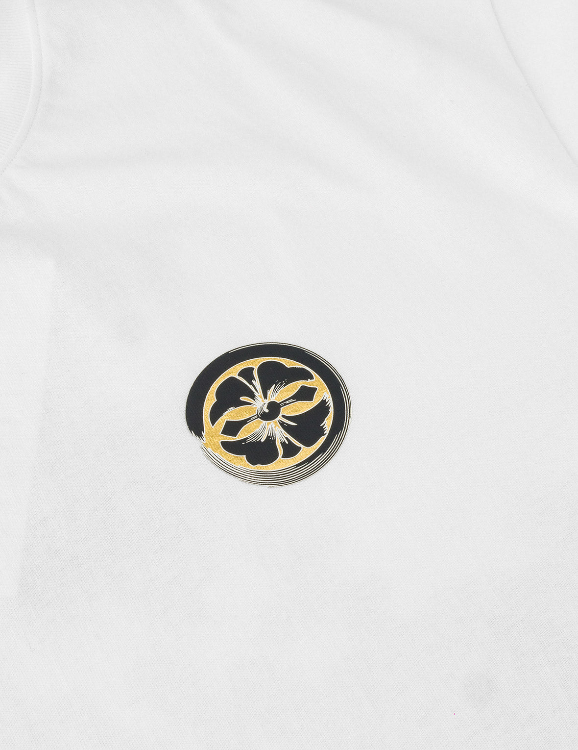 Multi-Pocket Foil Print T-Shirt