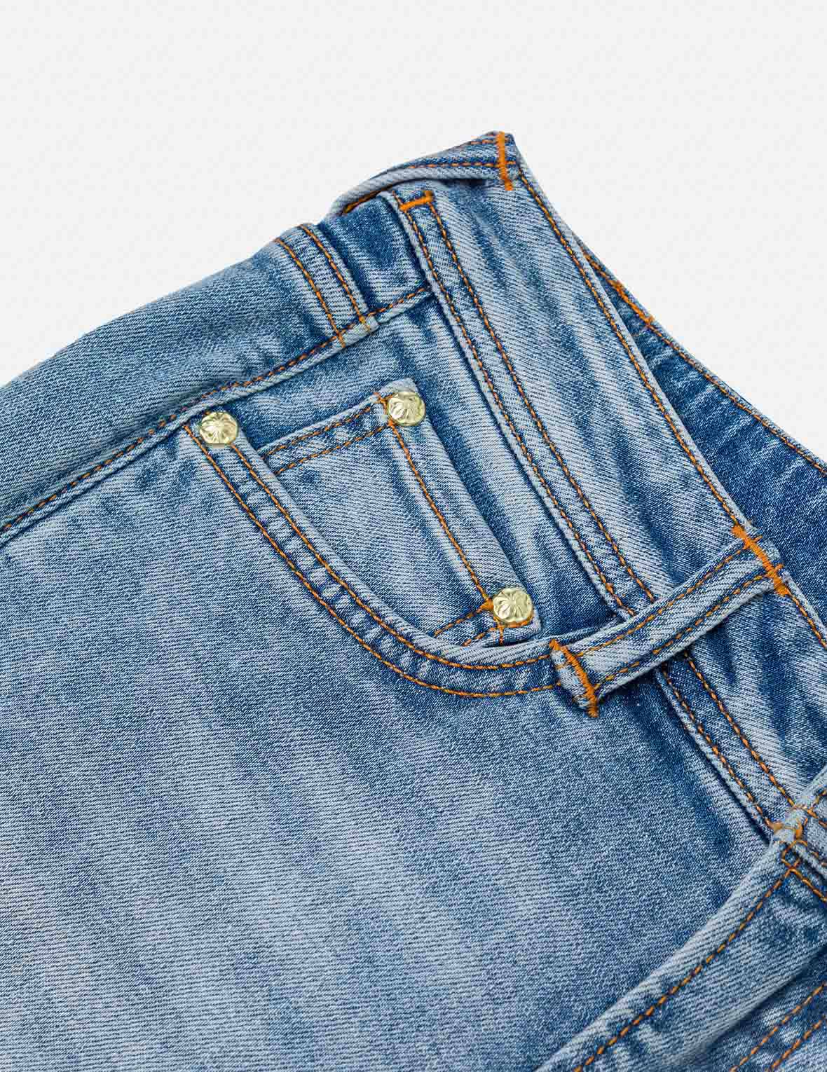 水洗海鷗與圖騰刺繡喇叭褲牛仔褲