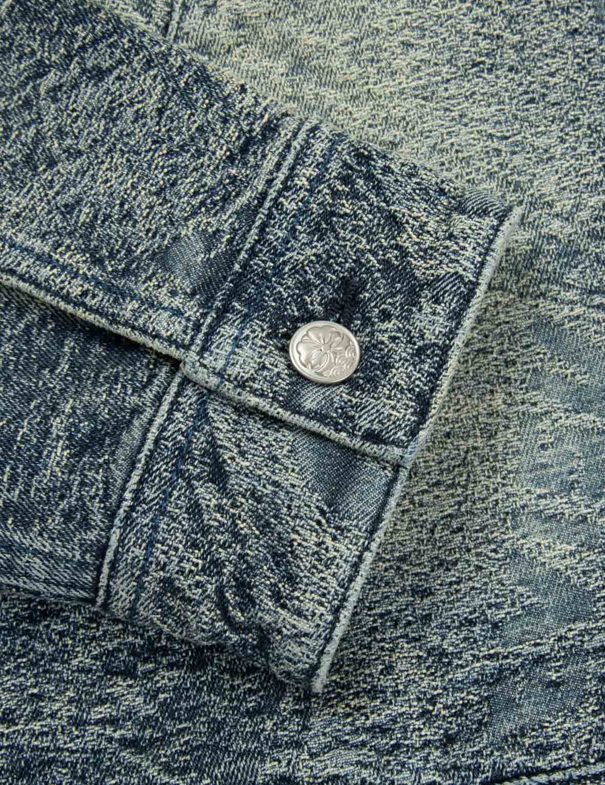 滿地口袋印花和海鷗刺繡寬版牛仔外套