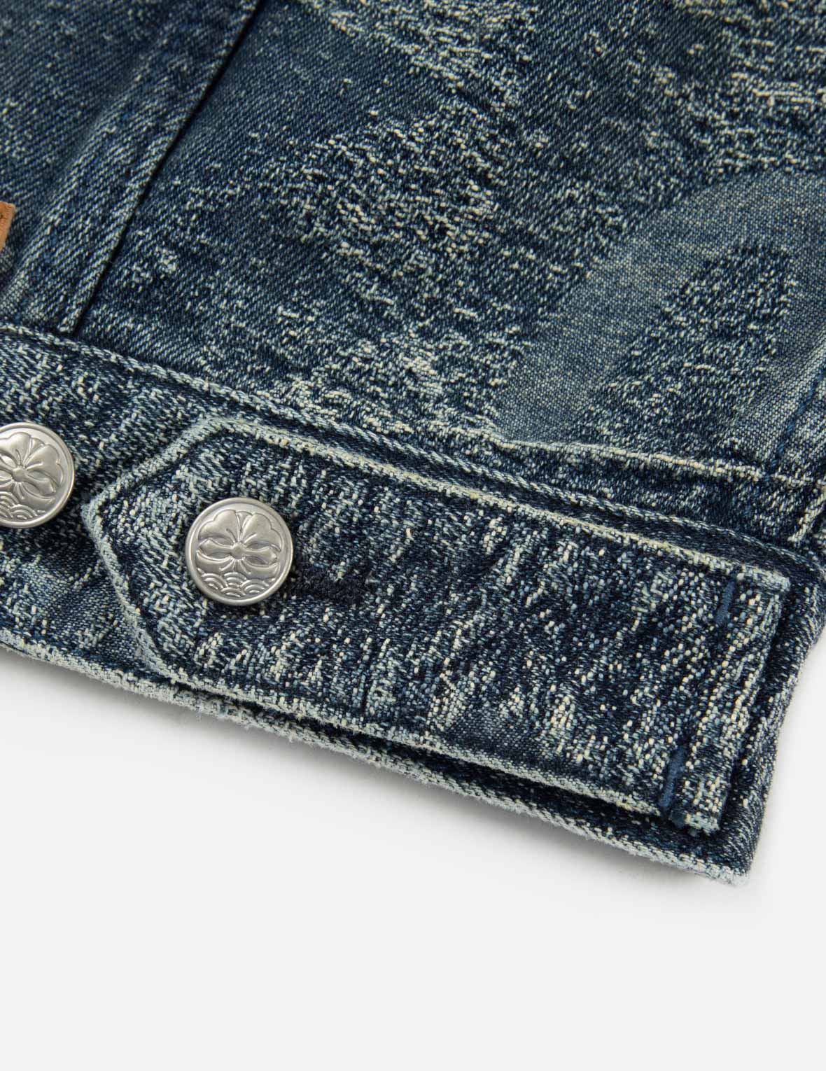 滿地口袋印花和海鷗刺繡寬版牛仔外套