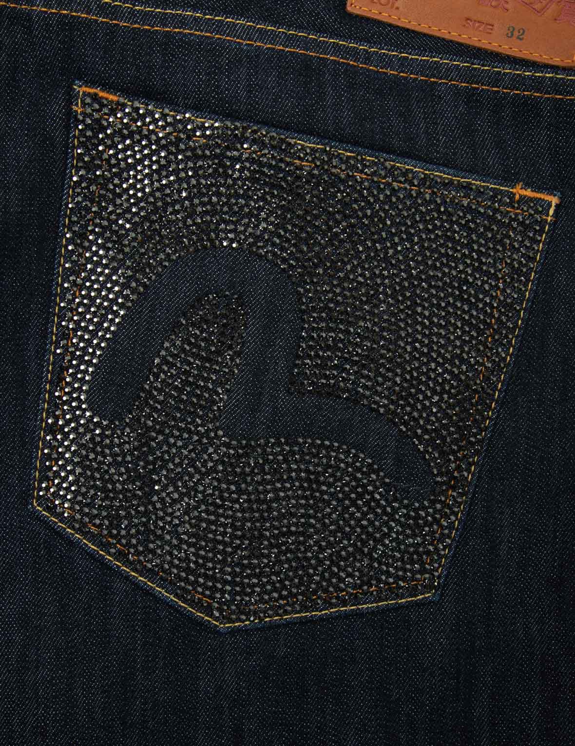 熱燙石鏤空海鷗時尚版型牛仔褲