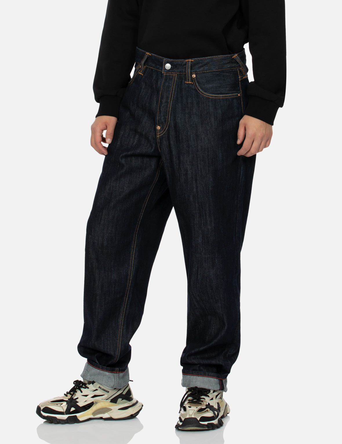 熱燙石鏤空海鷗時尚版型牛仔褲