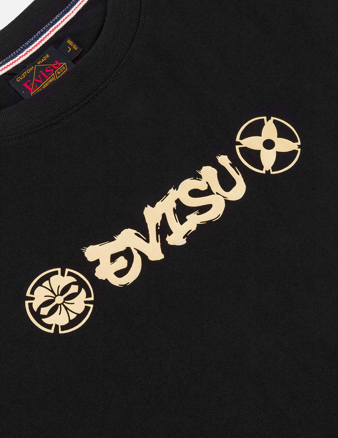 忍者達摩與商標印花常規版型T恤