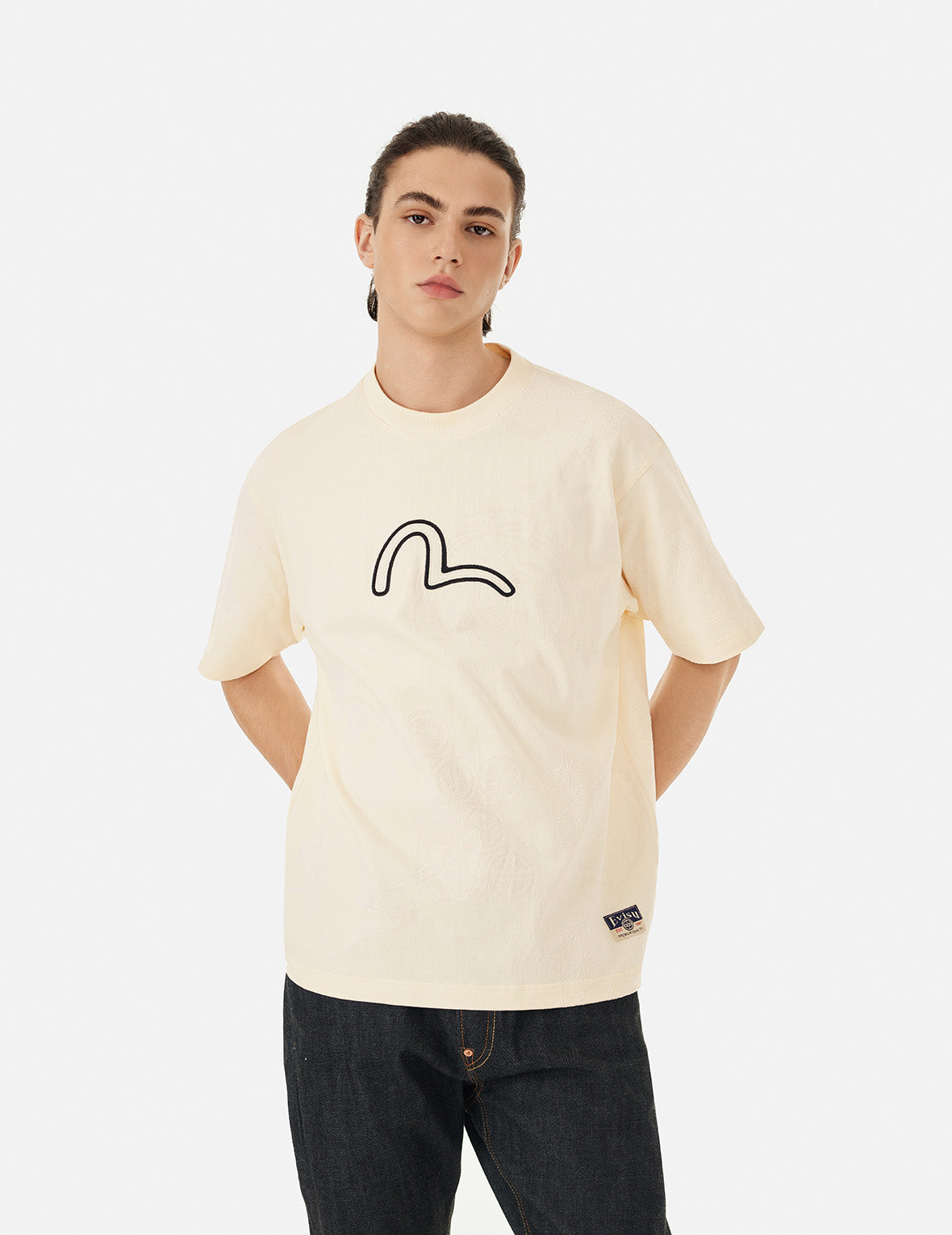 Seagull Embroidery and Allover Flocking Patterns Relax Fit T-shirt