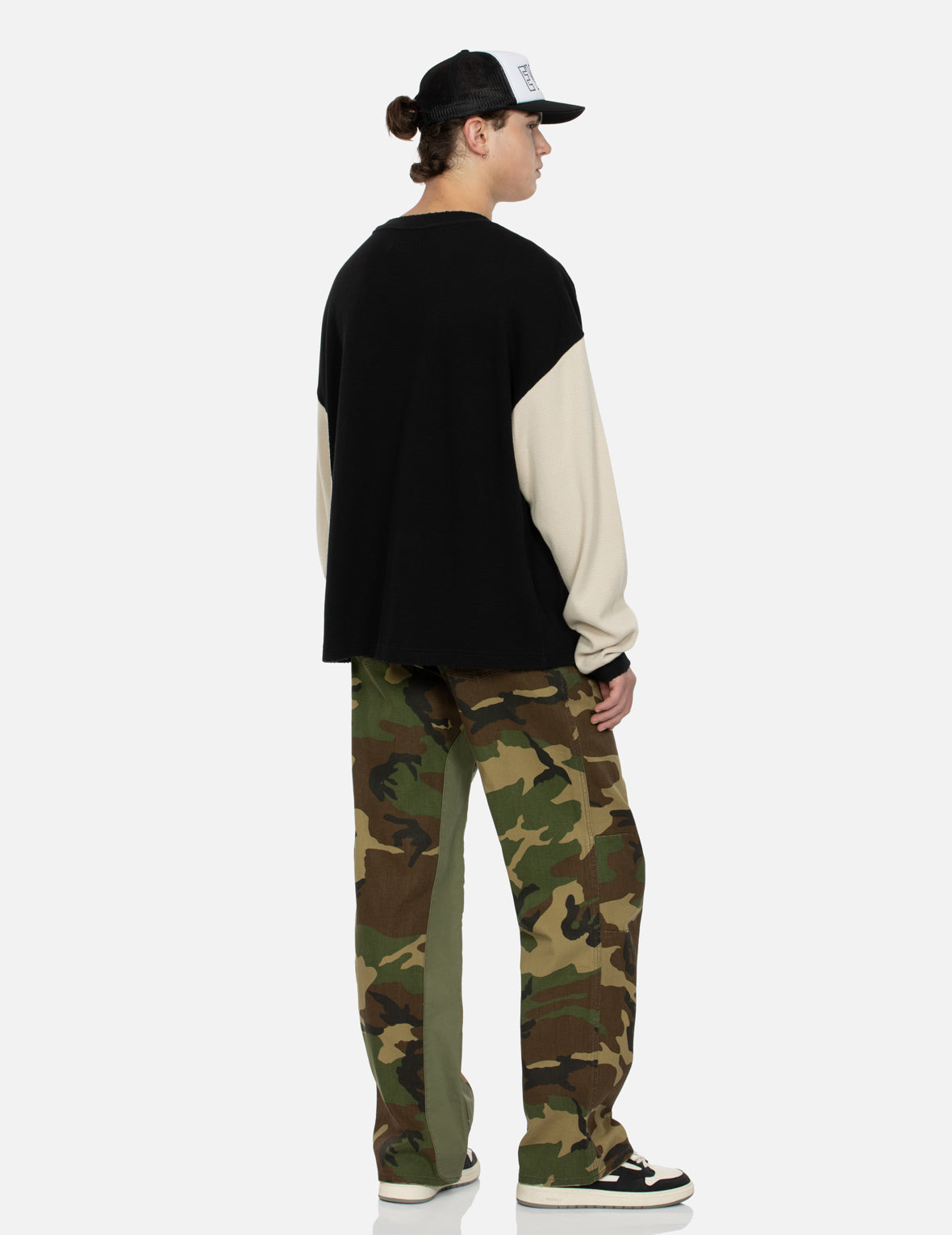 Seagull Appliqué Embroidery Baggy Fit Camo Parachute Pants