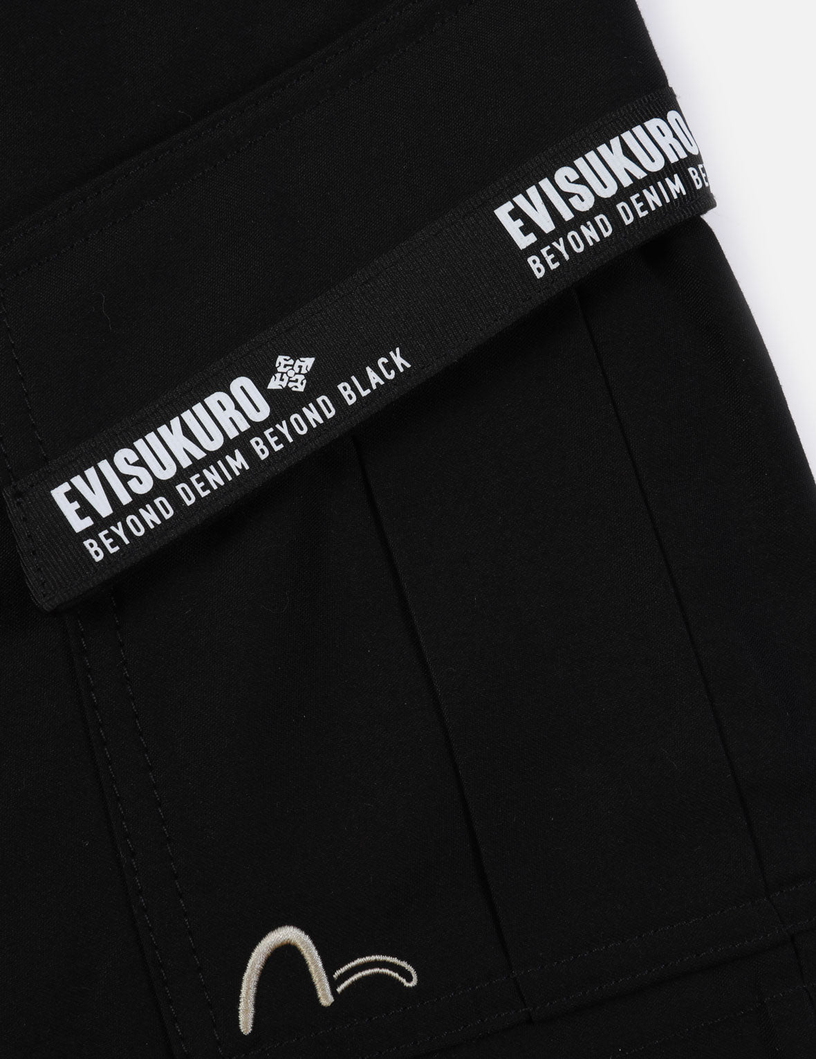 商標標籤貼佈工裝短褲