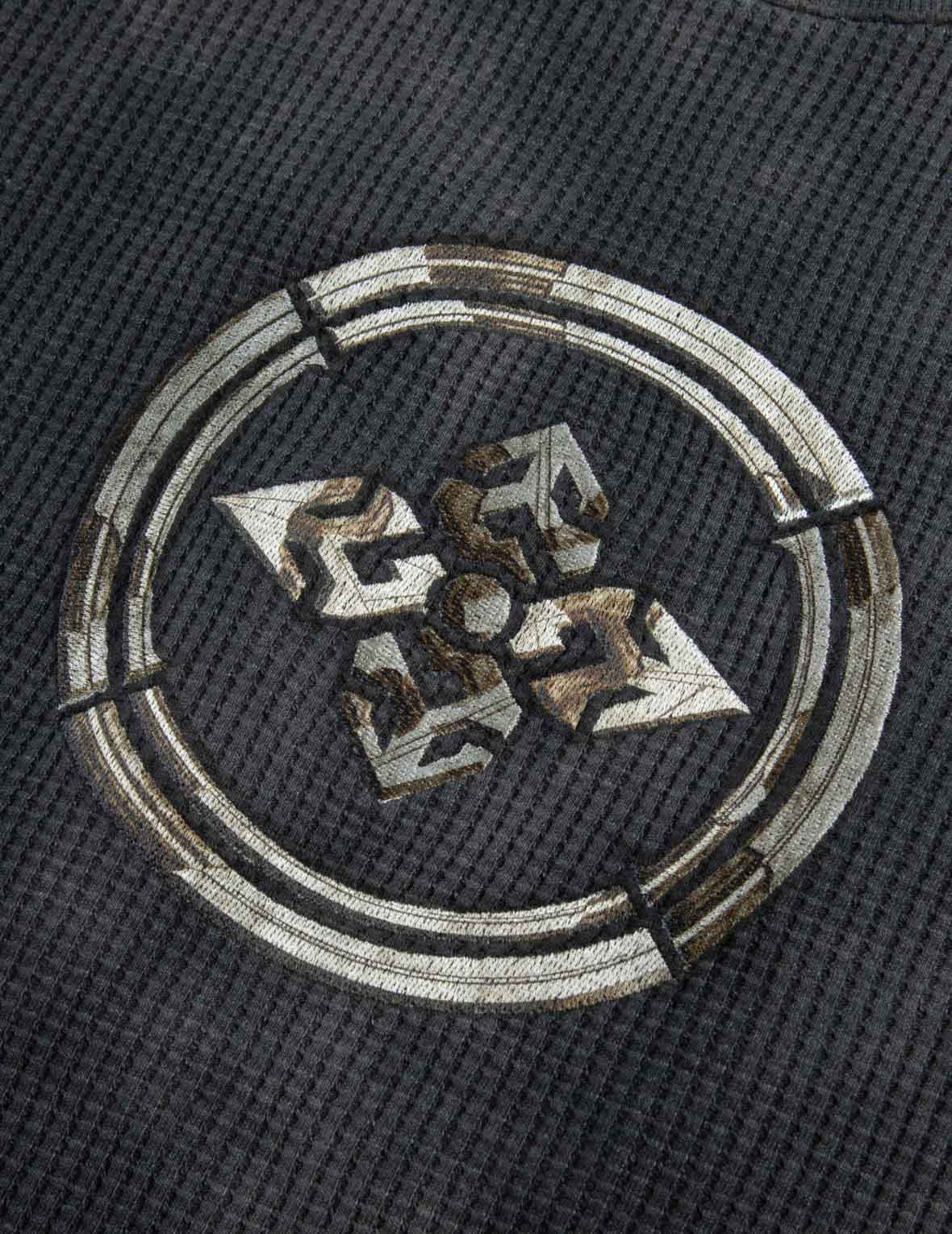 家花刺繡休閒寬版紮染長袖T恤