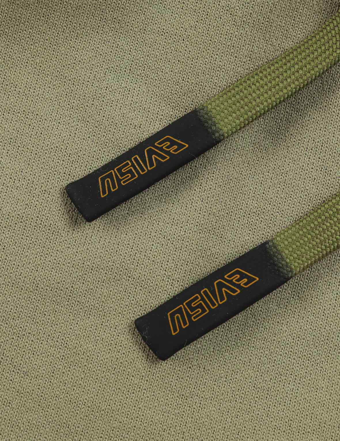 商標印花及小海鷗刺繡拼布短褲
