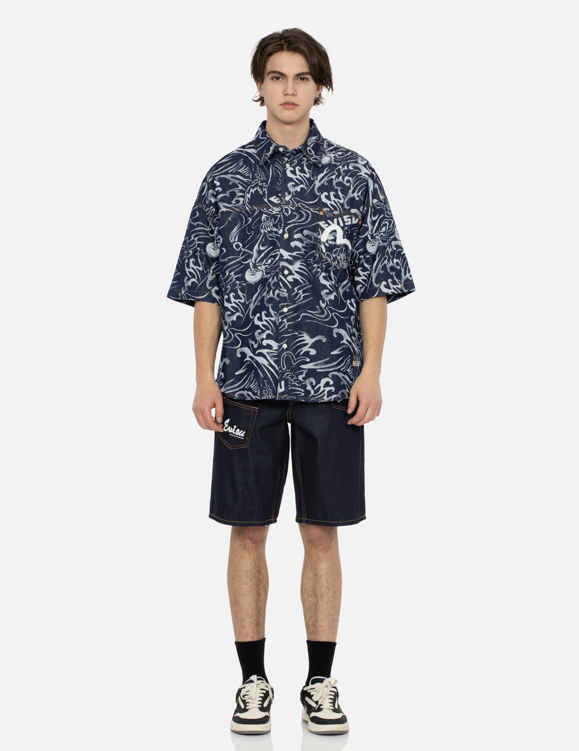 滿地海鷗和鯉魚拔染印花寬版牛仔襯衣