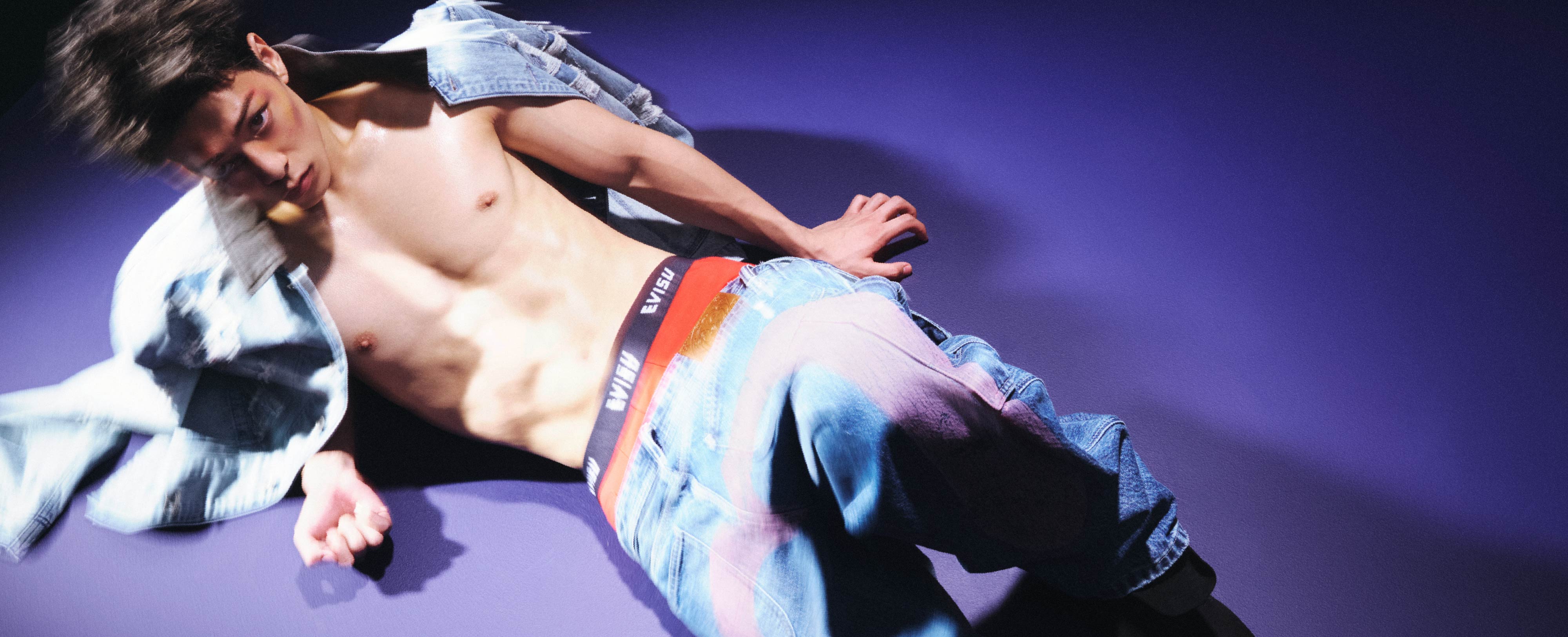 服/ファッション 8.HongKong evisu Styled by @zuozezhu