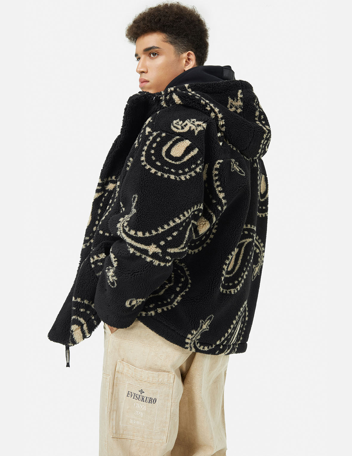 滿地腰果花寬版休閒搖粒絨連帽夾棉外套